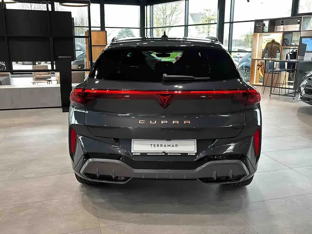 CUPRA Terramar - Thumbnail 4