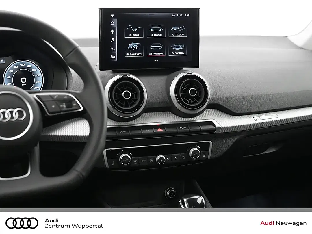 Audi Q2 - Thumbnail 15