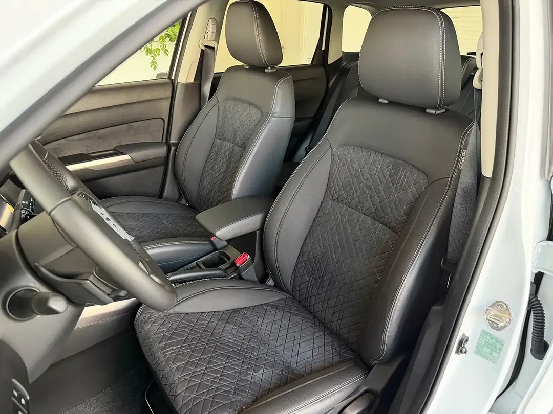 Suzuki Vitara - Thumbnail 14