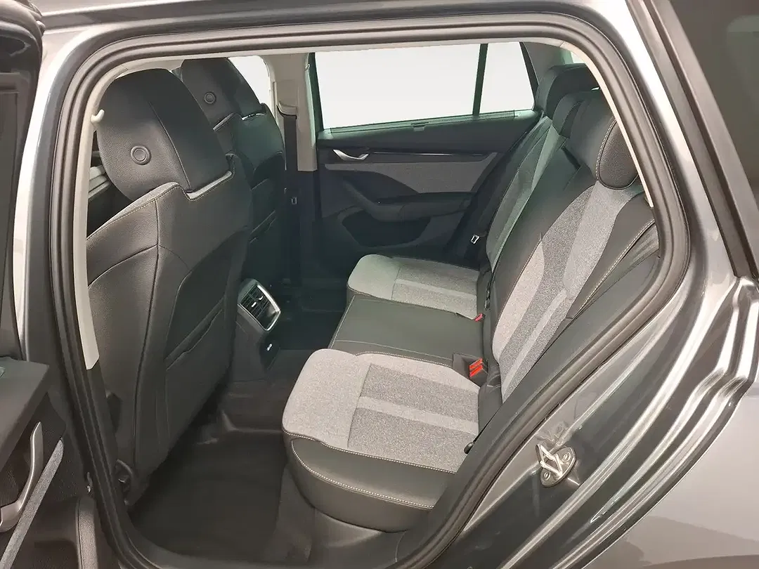 Skoda Octavia - Thumbnail 7