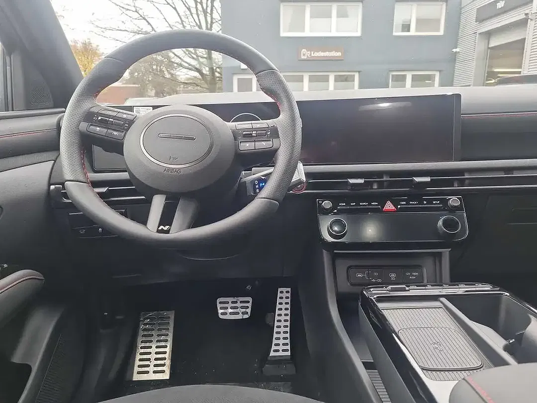 Hyundai TUCSON - Thumbnail 8