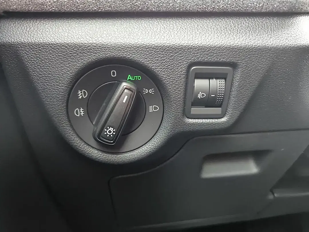 Skoda Kamiq - Thumbnail 11