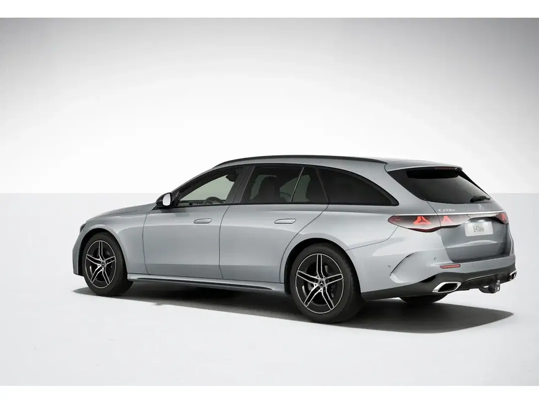 Mercedes-Benz E 220 - Thumbnail 4