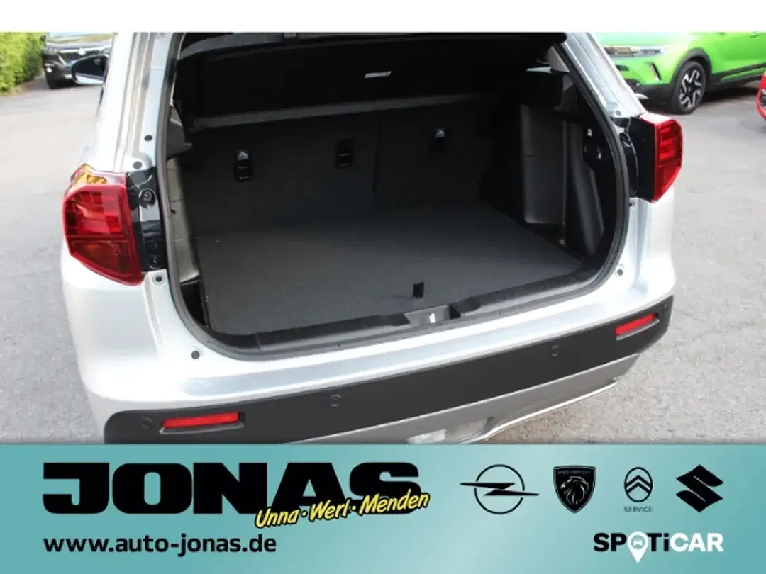 Suzuki Vitara - Thumbnail 8
