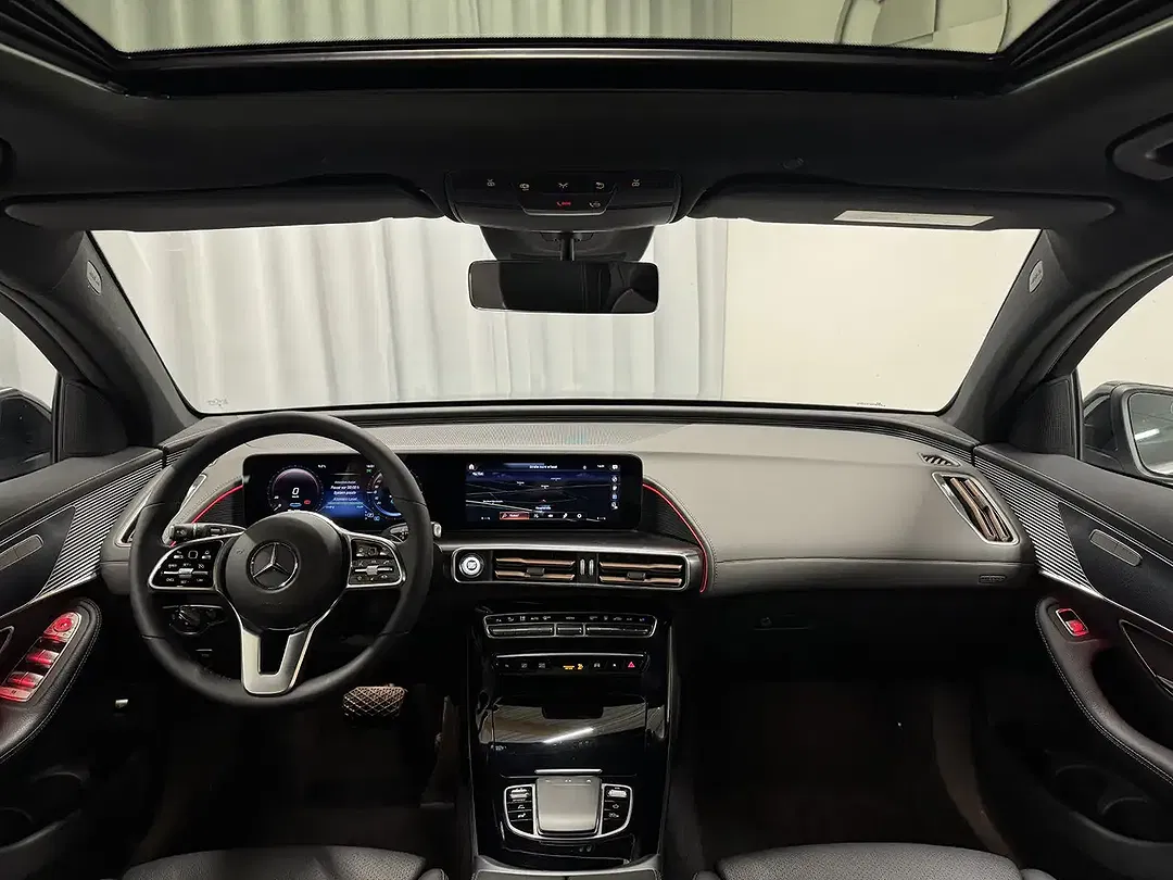 Mercedes-Benz EQC 400 - Thumbnail 10