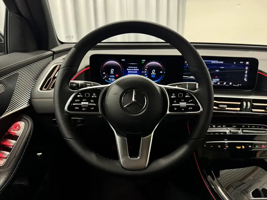 Mercedes-Benz EQC 400 - Thumbnail 11