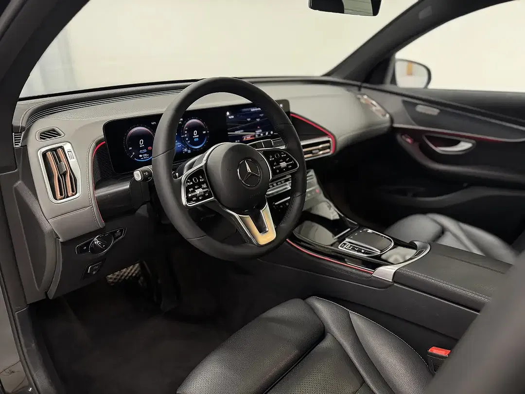 Mercedes-Benz EQC 400 - Thumbnail 8