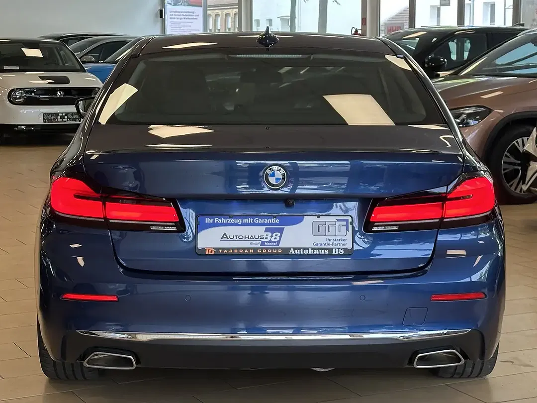 BMW 520 - Thumbnail 5