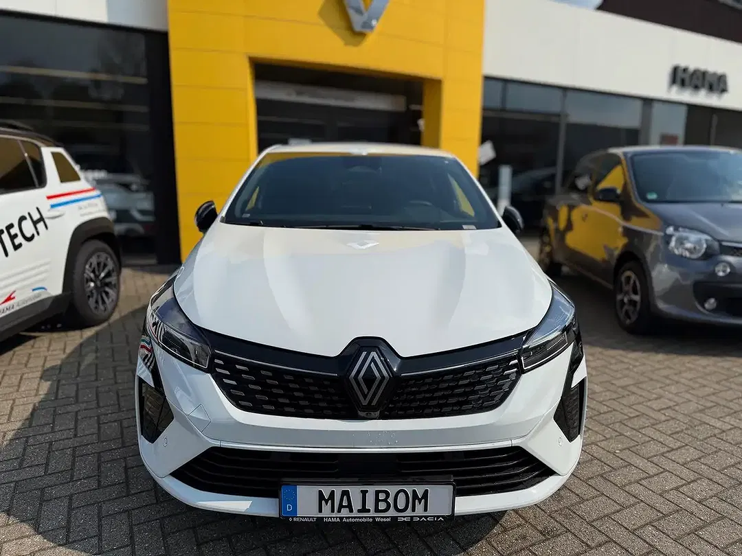 Renault Clio - Thumbnail 2