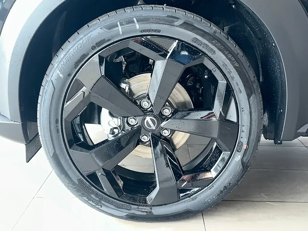 Nissan Juke - Thumbnail 5