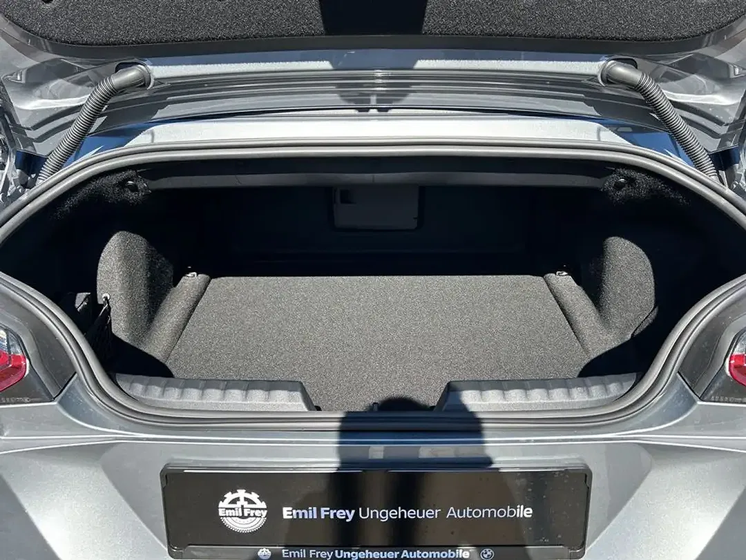 BMW Z4 - Thumbnail 8
