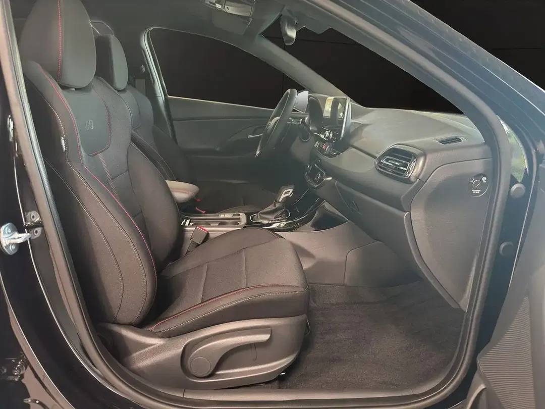 Hyundai i30 - Thumbnail 12