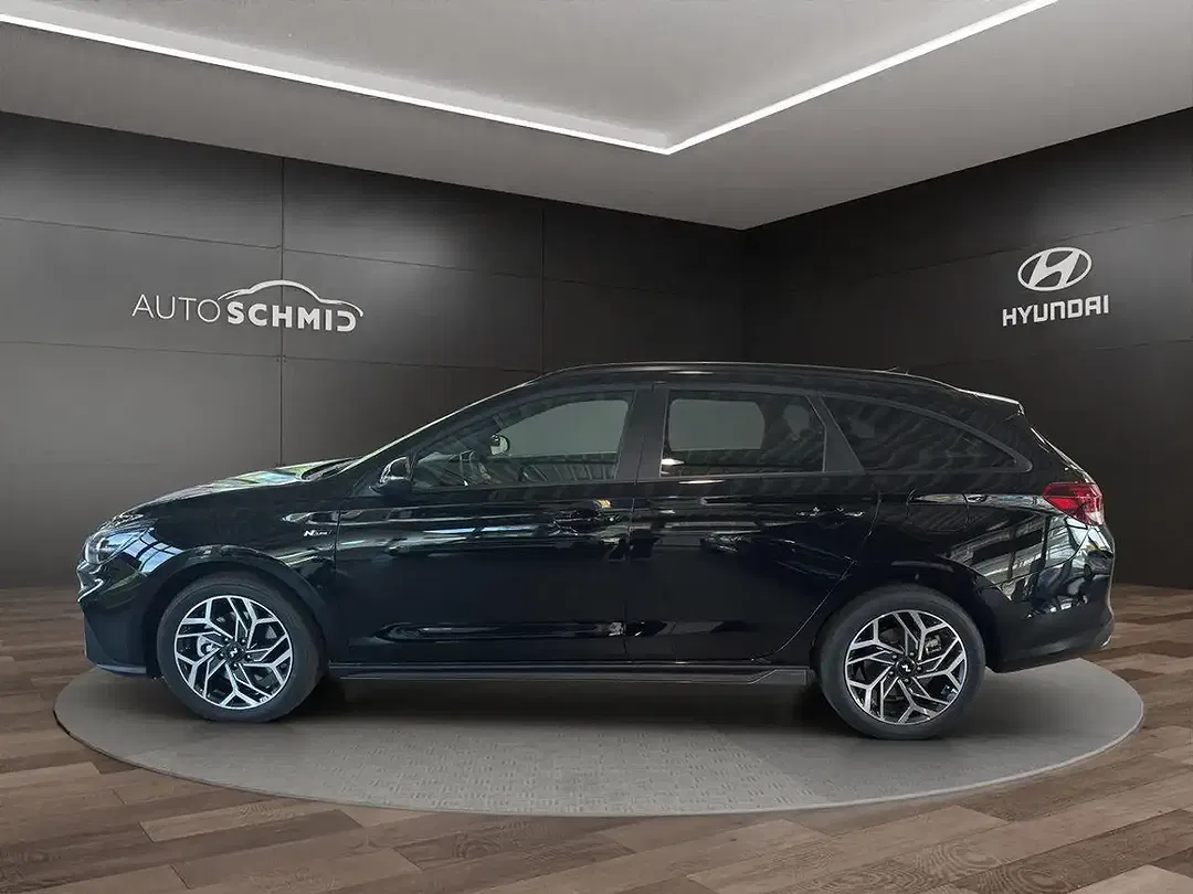 Hyundai i30 - Thumbnail 2