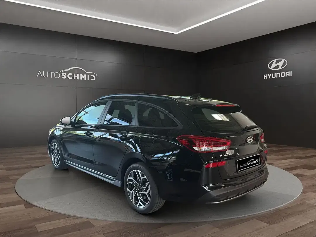 Hyundai i30 - Thumbnail 3