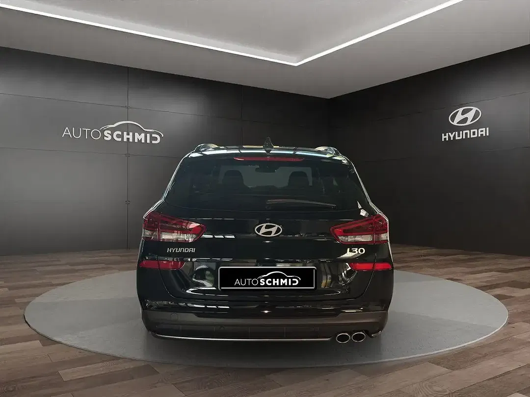 Hyundai i30 - Thumbnail 4