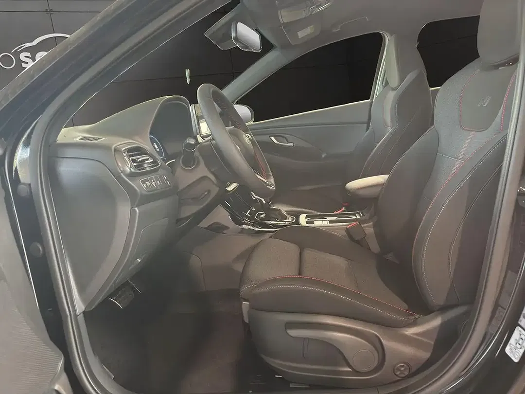 Hyundai i30 - Thumbnail 9