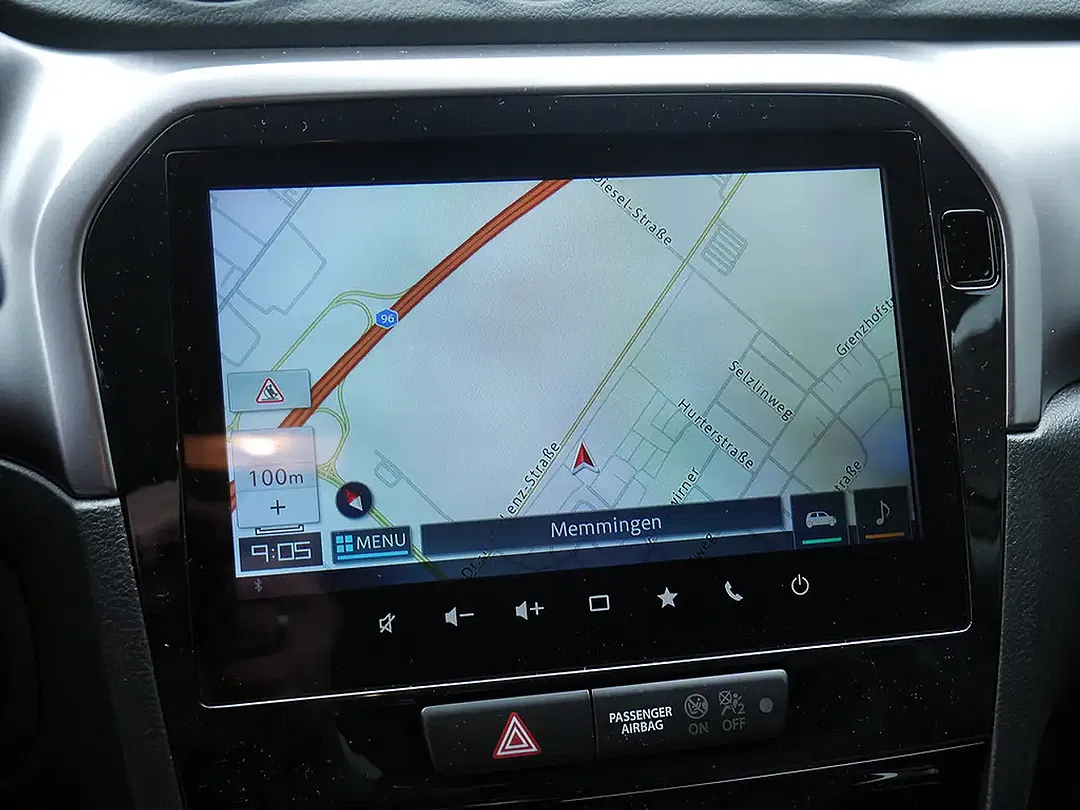 Suzuki Vitara - Thumbnail 12