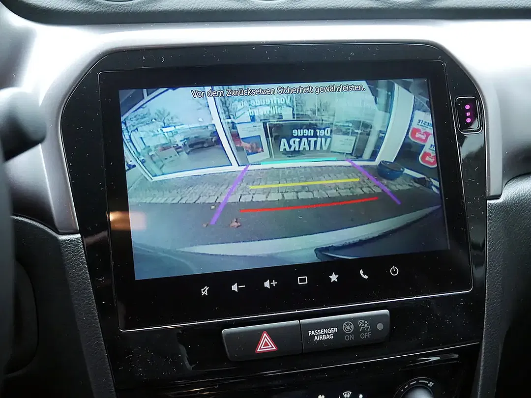 Suzuki Vitara - Thumbnail 14