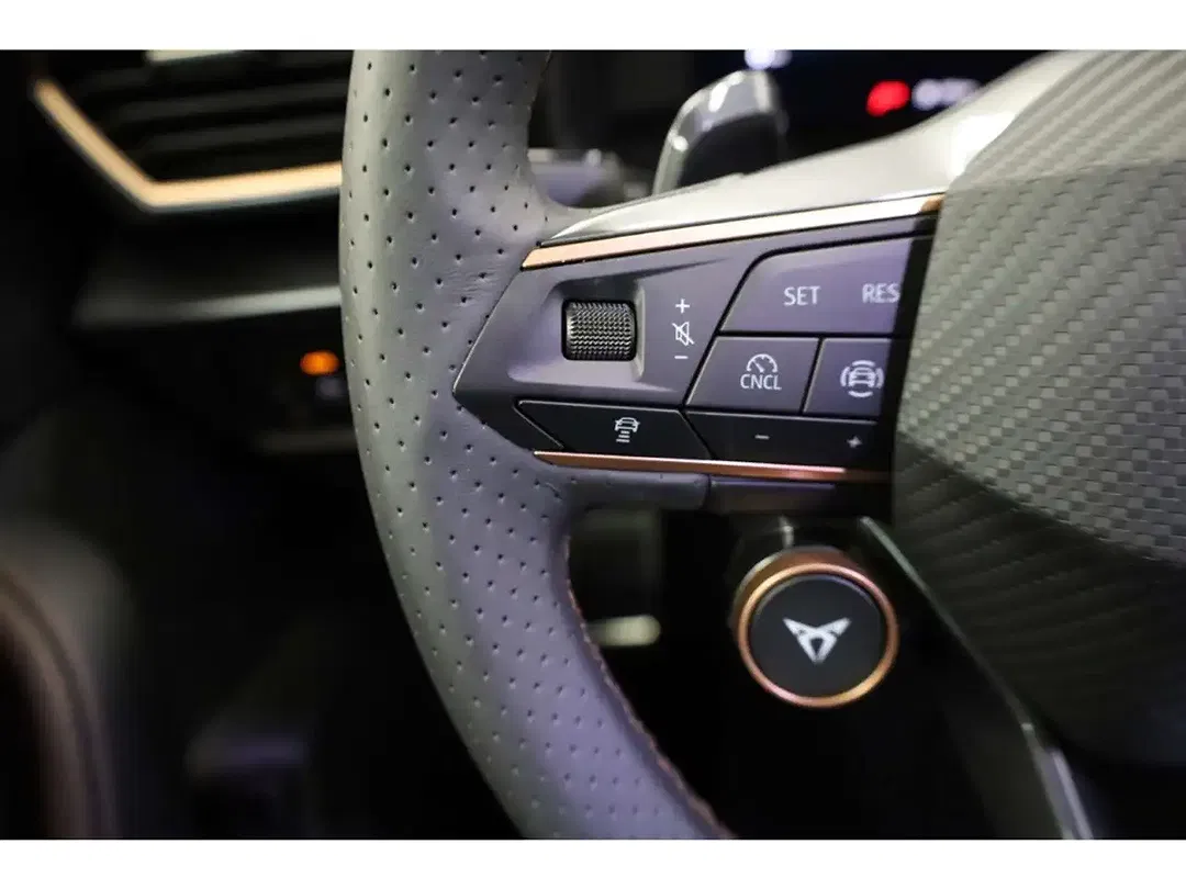 CUPRA Leon - Thumbnail 9
