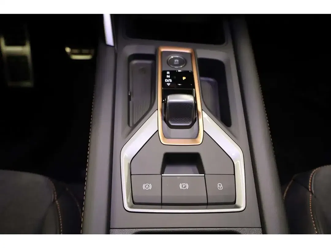 CUPRA Leon - Thumbnail 12