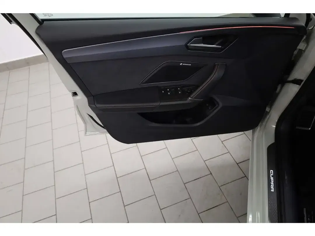 CUPRA Leon - Thumbnail 13
