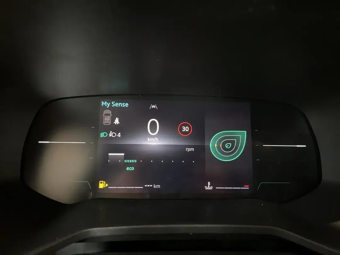 Renault Clio - Thumbnail 7
