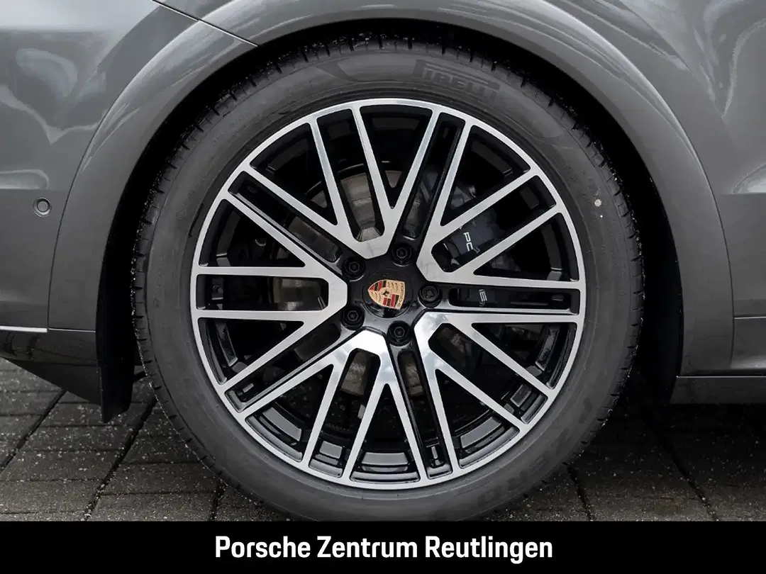 Porsche Cayenne - Thumbnail 13