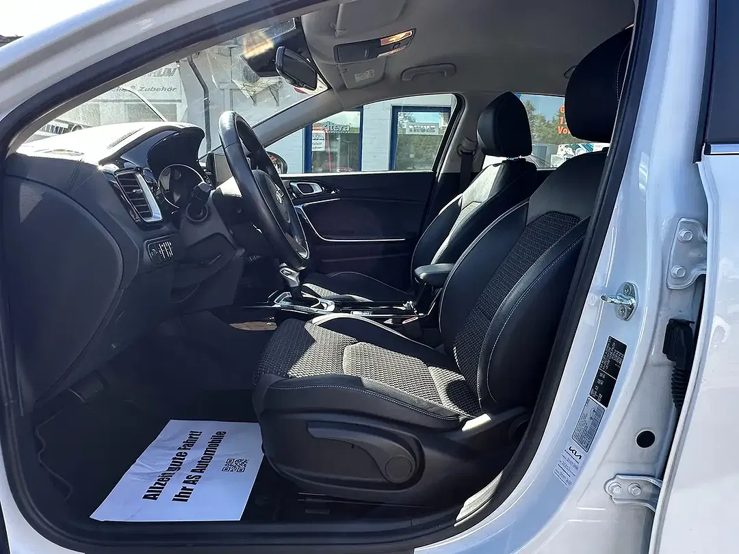 Kia XCeed - Thumbnail 3