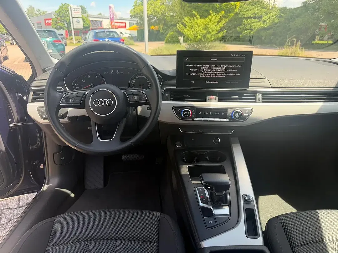 Audi A4 - Thumbnail 15