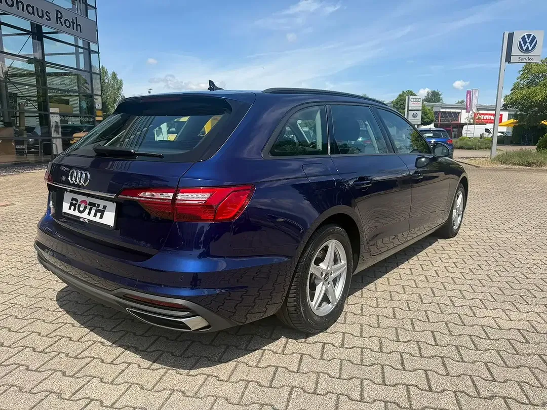Audi A4 - Thumbnail 6