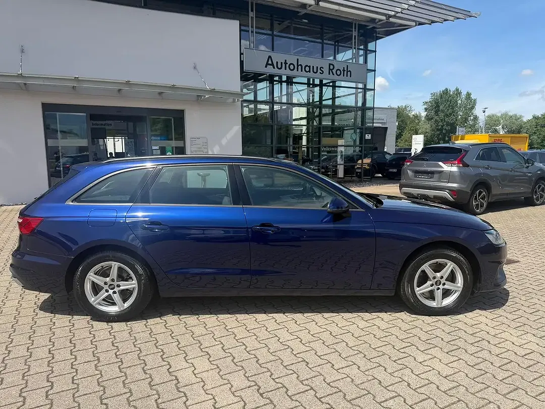 Audi A4 - Thumbnail 7