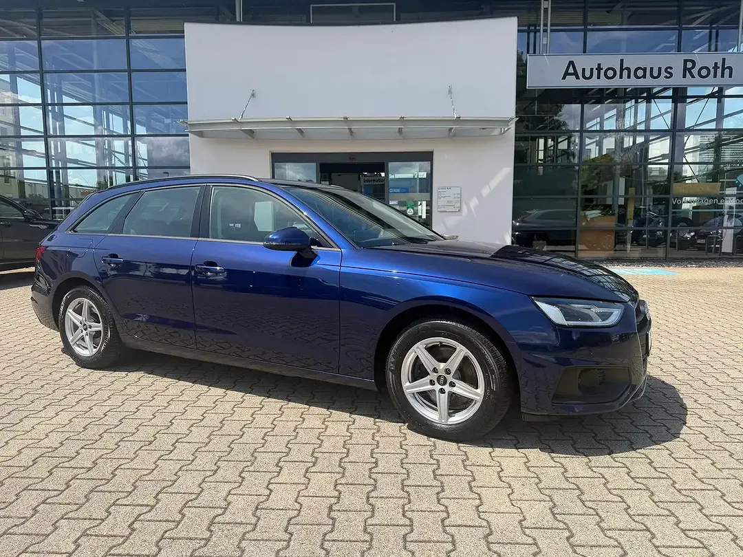Audi A4 - Thumbnail 8