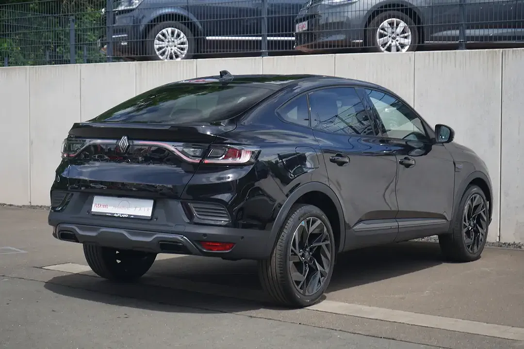 Renault Arkana - Thumbnail 4