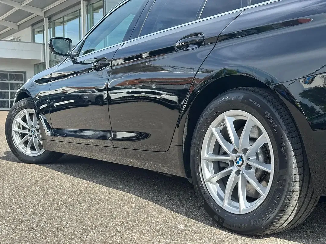 BMW 530 - Thumbnail 9
