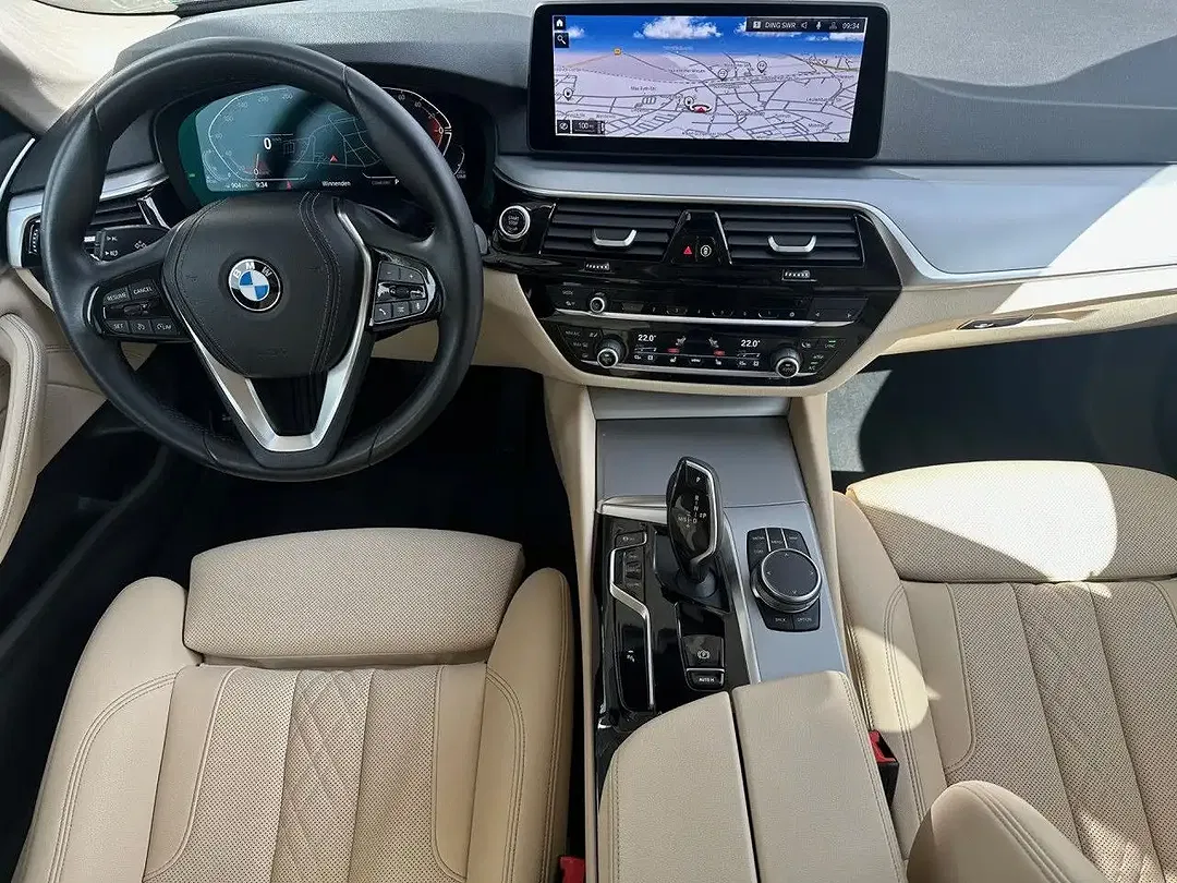 BMW 530 - Thumbnail 12