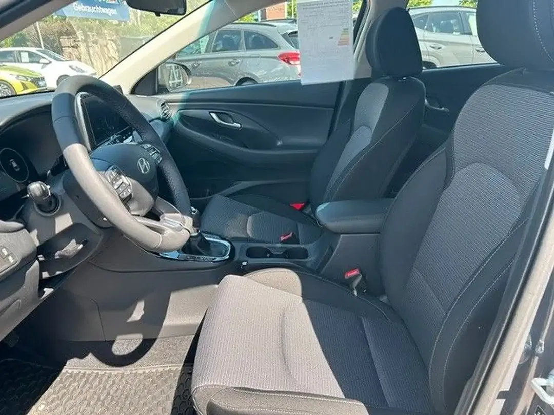 Hyundai i30 - Thumbnail 10