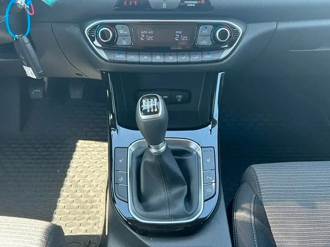 Hyundai i30 - Thumbnail 12