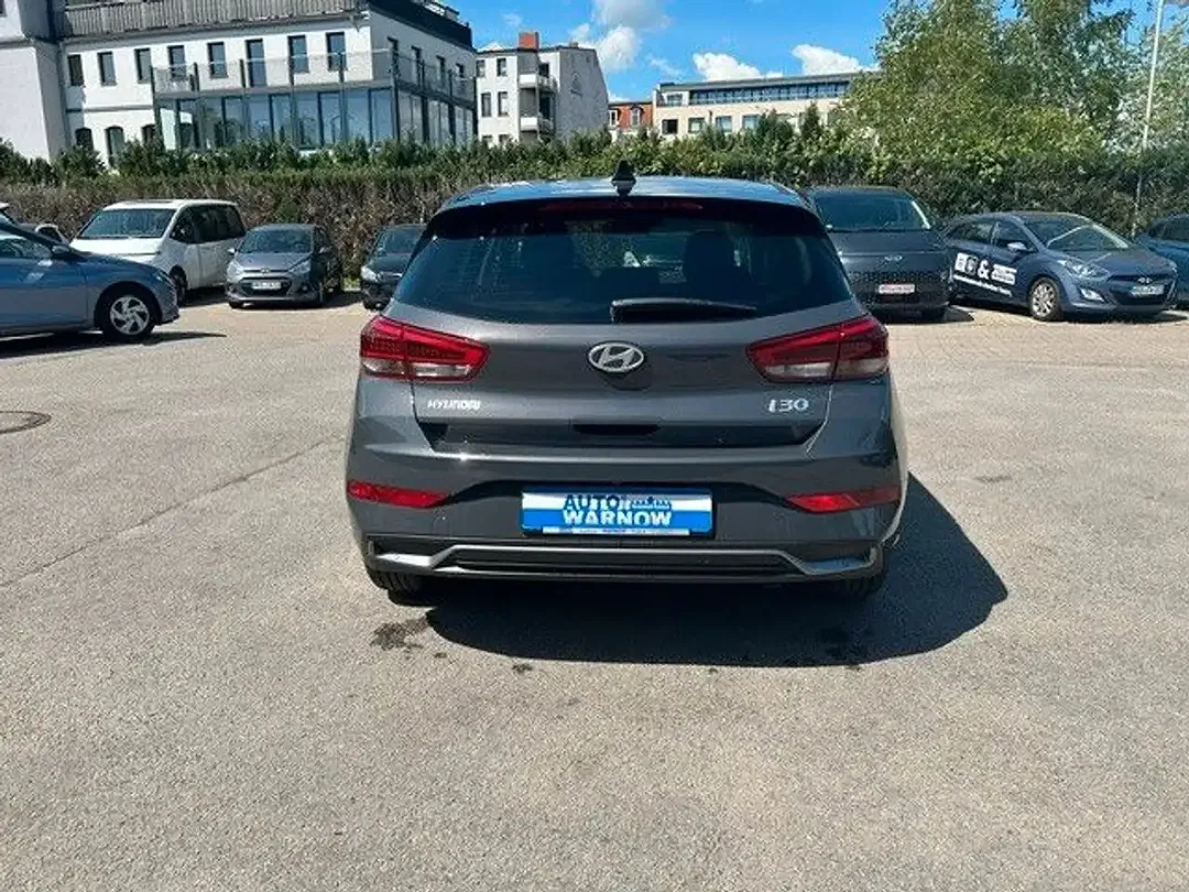 Hyundai i30 - Thumbnail 4