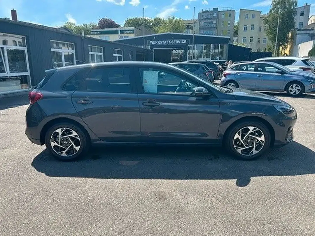Hyundai i30 - Thumbnail 6