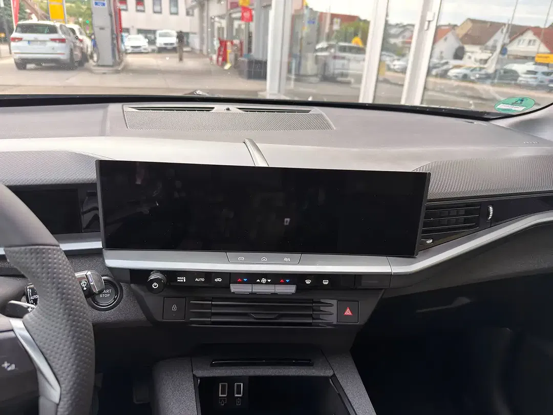 Opel Grandland - Thumbnail 11