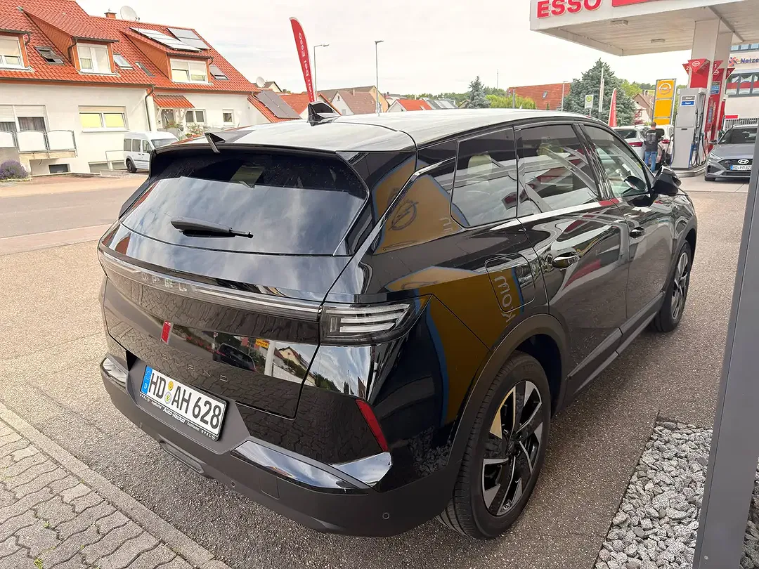 Opel Grandland - Thumbnail 3