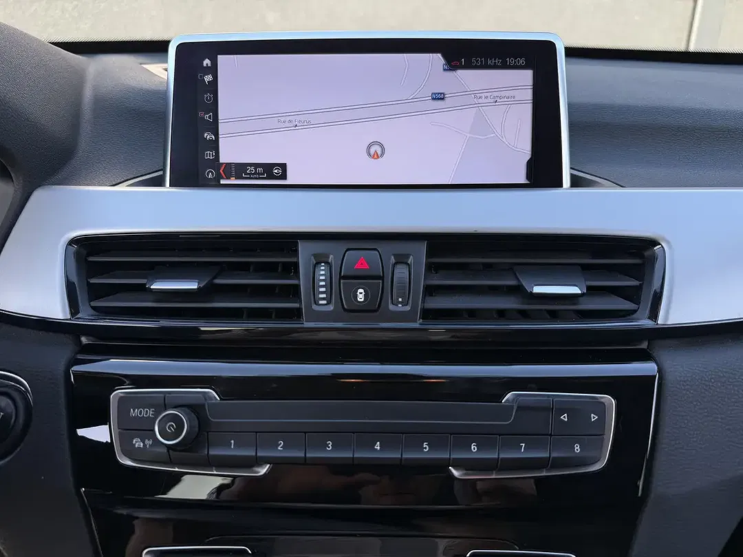 BMW X1 - Thumbnail 15