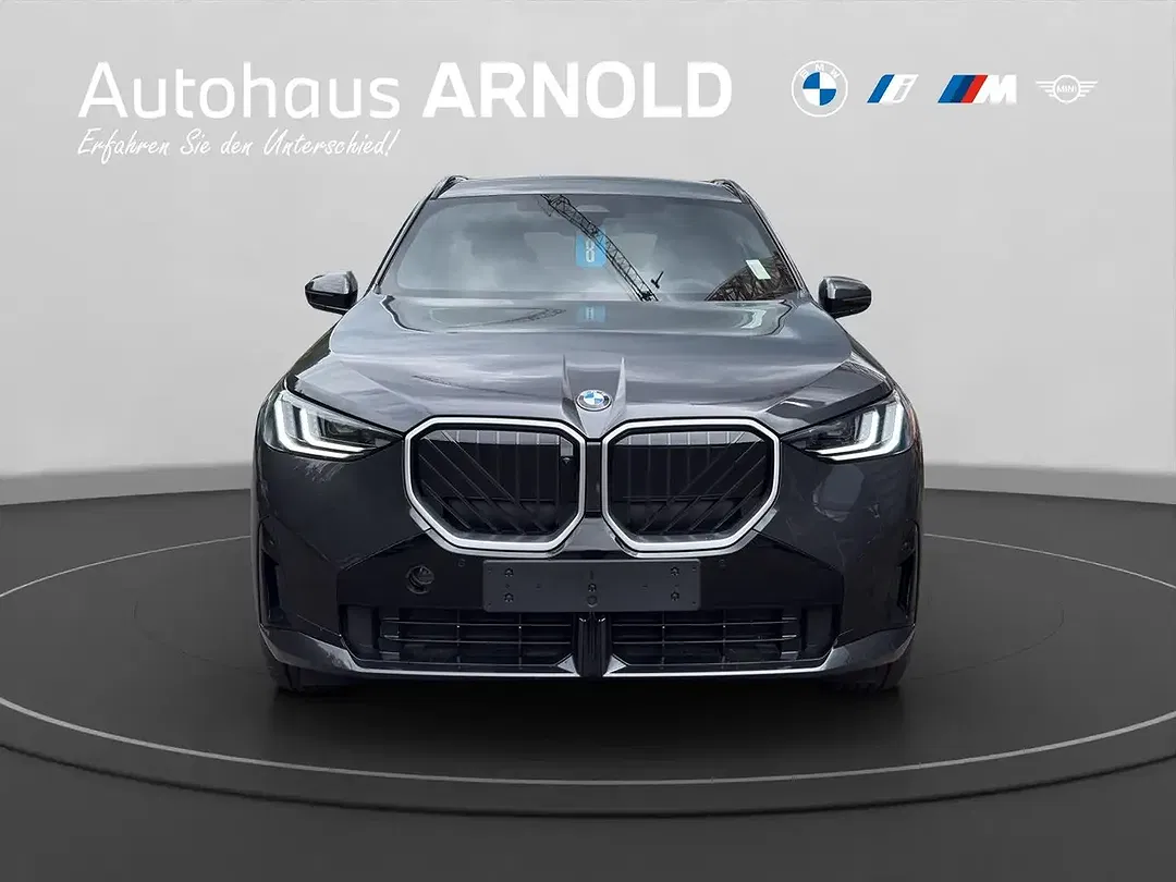 BMW X3 - Thumbnail 2