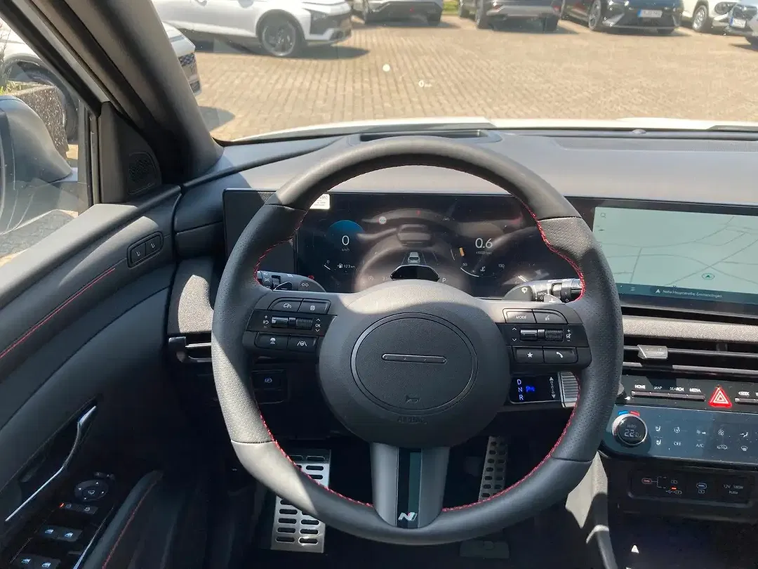 Hyundai TUCSON - Thumbnail 10