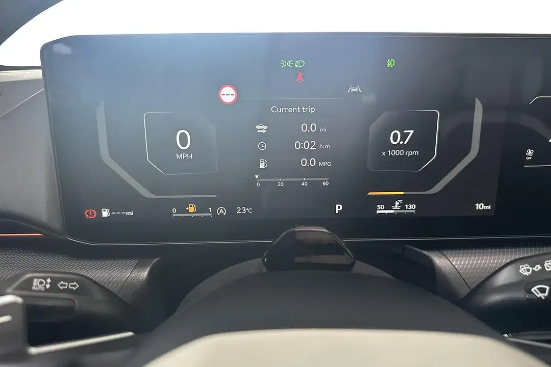 Kia K4 - Thumbnail 13