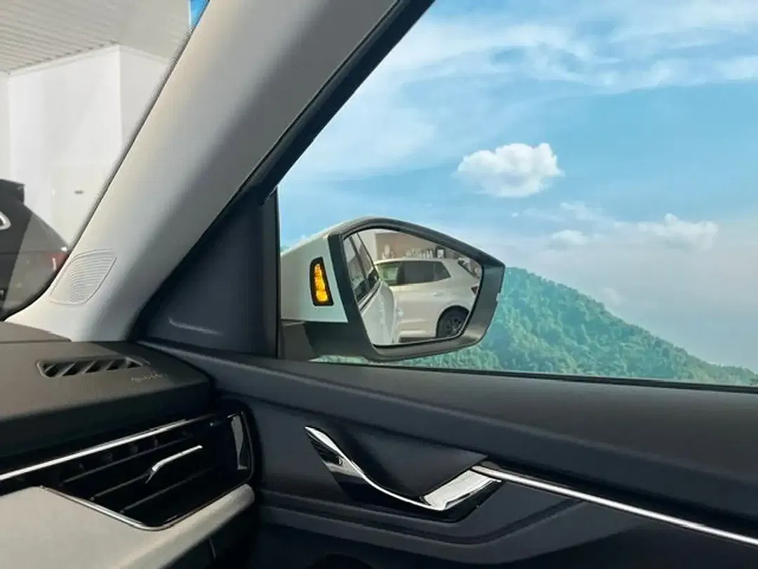 Skoda Kamiq - Thumbnail 15