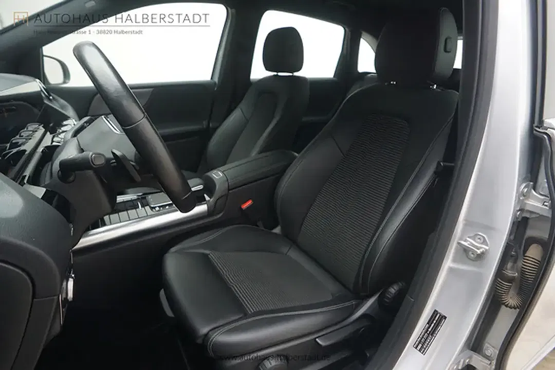 Mercedes-Benz B 200 - Thumbnail 6