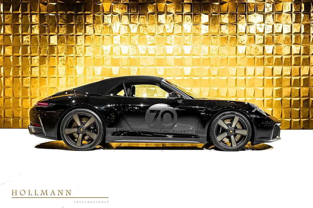 Porsche 992 - Thumbnail 5