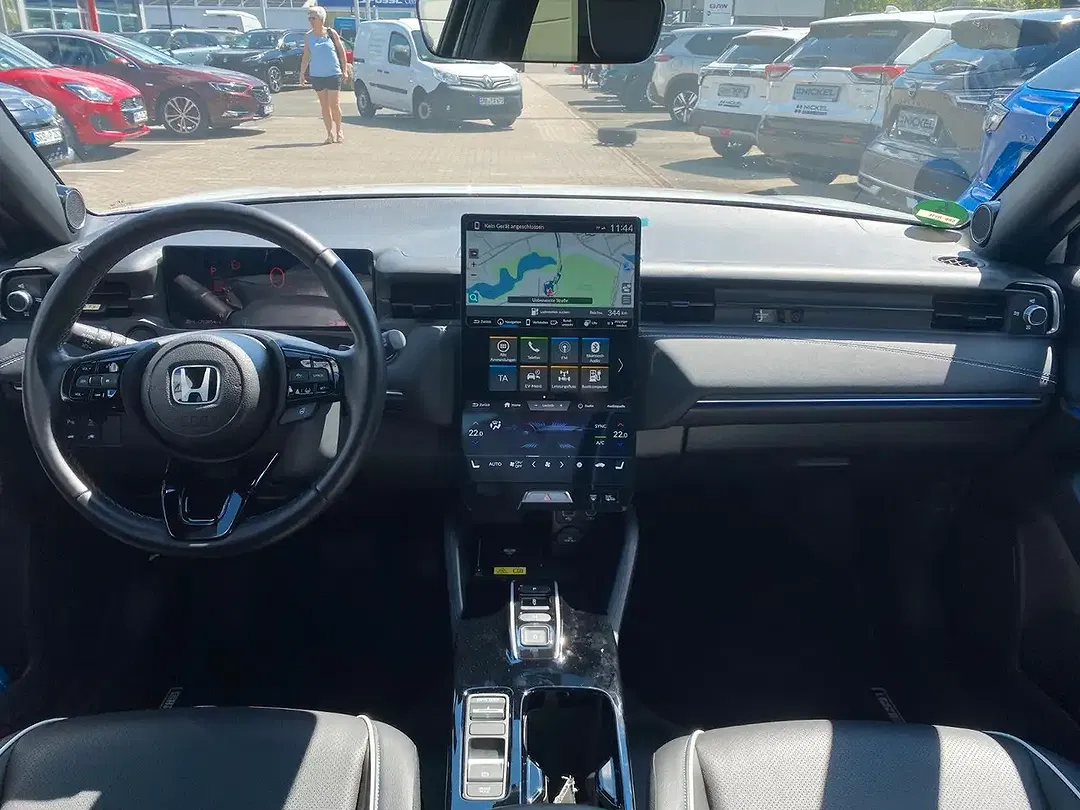Honda e:Ny1 - Thumbnail 8