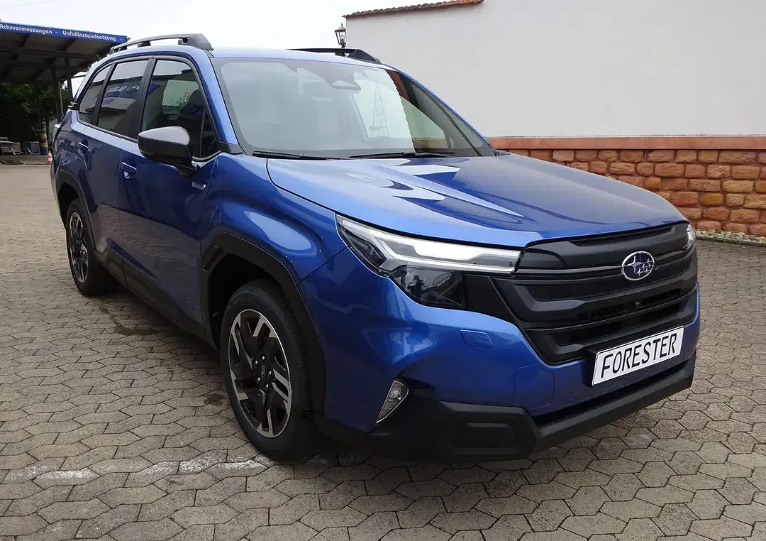 Subaru Forester - Thumbnail 3